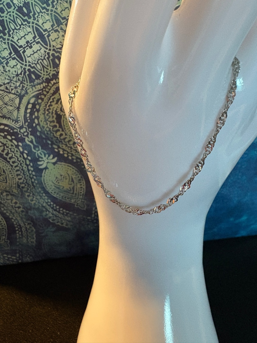 Delicate Twisted Rope Chain Bracelet - Silver Tone